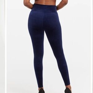 Spanx Velvet Leggings in Lapis (Dark Blue) Barely Worn Size L